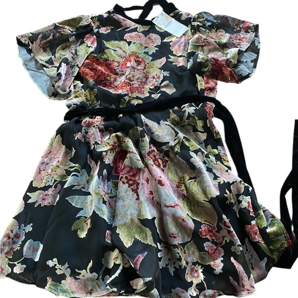 Zara Black Dress with Floral Accents - Picture 3 of 12